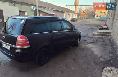 Минивэн Opel Zafira 2006 в 