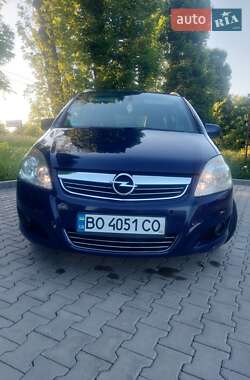 Мінівен Opel Zafira 2010 в 