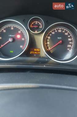 Мінівен Opel Zafira 2010 в 