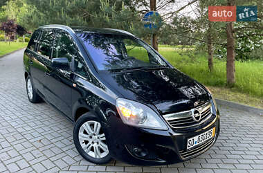 Мінівен Opel Zafira 2013 в Дрогобичі