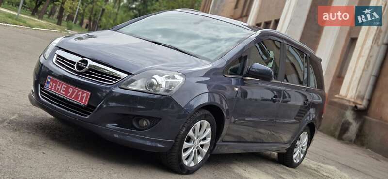Opel Zafira 2010