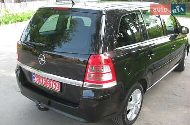 Мінівен Opel Zafira 2011 в 