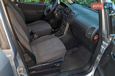 Мінівен Opel Zafira 2005 в 
