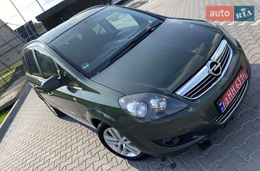 Мінівен Opel Zafira 2010 в 