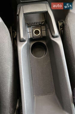 Мінівен Opel Zafira 2010 в 