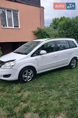 Минивэн Opel Zafira 2012 в Василькове