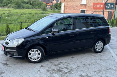 Минивэн Opel Zafira 2007 в 
