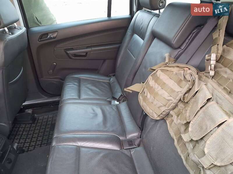 Минивэн Opel Zafira 2006 в Подольске