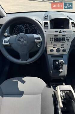 Мінівен Opel Zafira 2008 в 