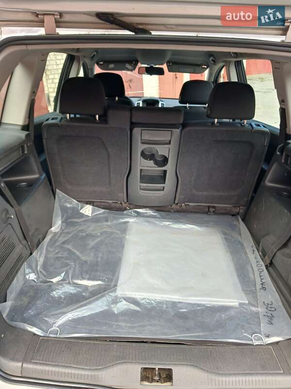 Мінівен Opel Zafira 2009 в Чернігові