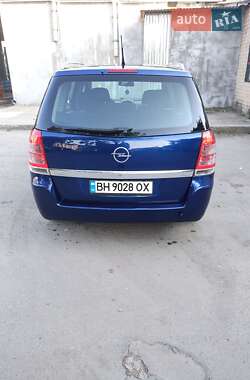 Мінівен Opel Zafira 2007 в Одесі