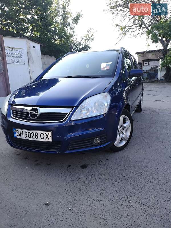 Минивэн Opel Zafira 2007 в Одессе