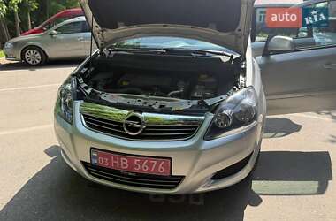 Мікровен Opel Zafira 2013 в Ковелі