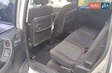 Мінівен Opel Zafira 2000 в 