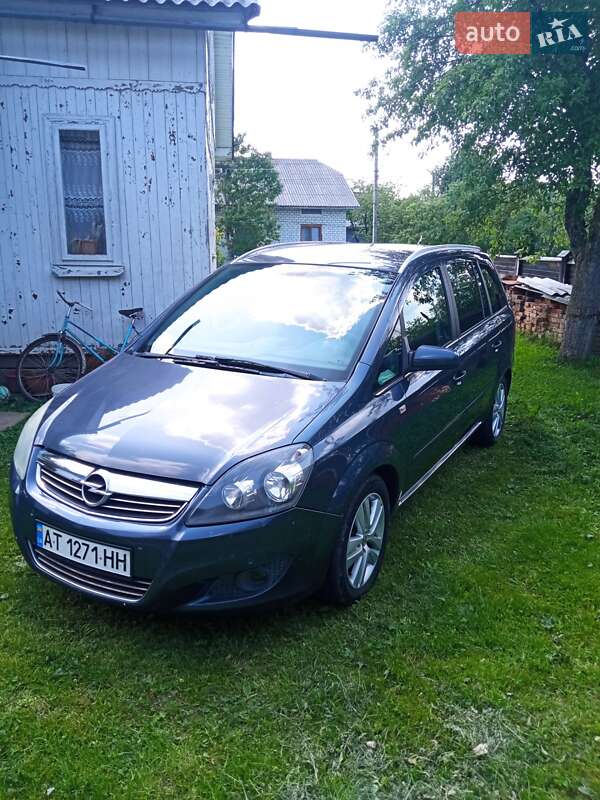 Минивэн Opel Zafira 2008 в Ивано-Франковске фото 7 Минивэн Opel Zafira 2008 в Ивано-Франковске
