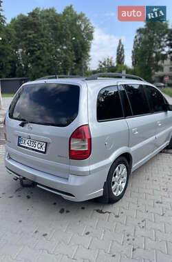 Минивэн Opel Zafira 2003 в 