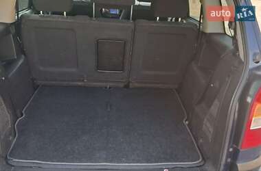 Минивэн Opel Zafira 2002 в 