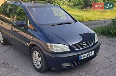 Минивэн Opel Zafira 2002 в 