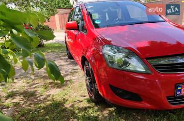 Минивэн Opel Zafira 2011 в 