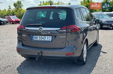 Микровэн Opel Zafira 2015 в 
