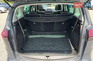 Микровэн Opel Zafira 2015 в 