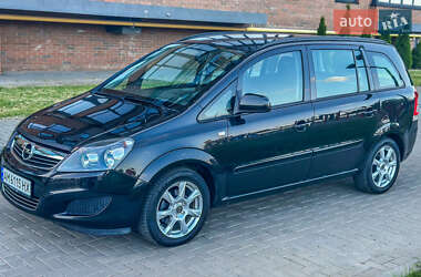 Мінівен Opel Zafira 2011 в Житомирі