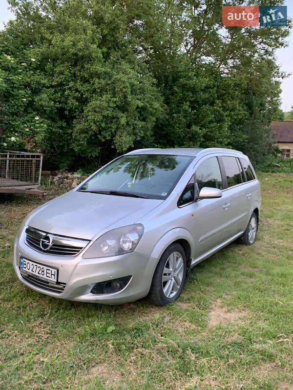 Минивэн Opel Zafira 2008 в Золочеве фото 22 Минивэн Opel Zafira 2008 в Золочеве