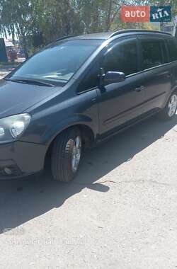 Минивэн Opel Zafira 2007 в 