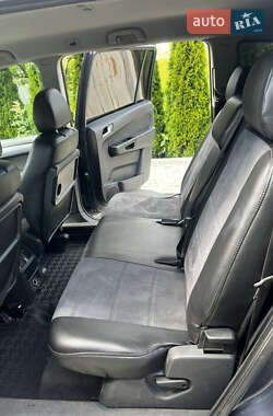 Минивэн Opel Zafira 2007 в 