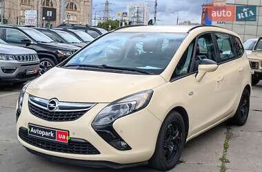 Мікровен Opel Zafira 2015 в Харкові