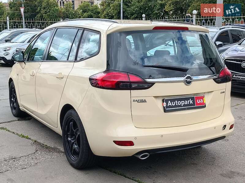 Мікровен Opel Zafira 2015 в Харкові