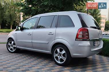 Мінівен Opel Zafira 2010 в Вінниці