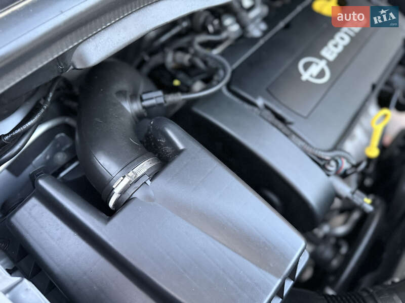 Минивэн Opel Zafira 2008 в Борисполе