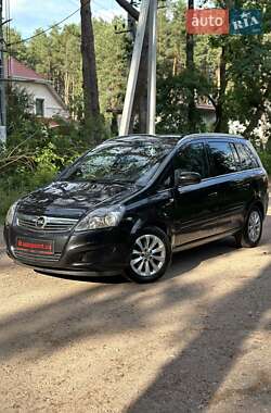 Мінівен Opel Zafira 2013 в Білогородці