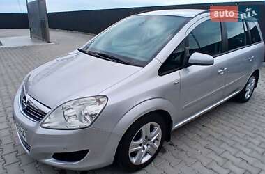Минивэн Opel Zafira 2009 в Летичеве