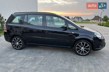 Минивэн Opel Zafira 2007 в 
