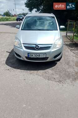 Мінівен Opel Zafira 2008 в Рівному