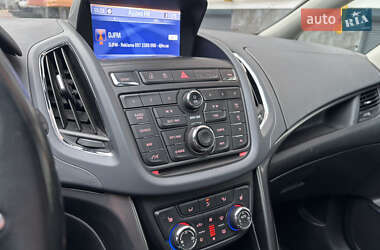 Микровэн Opel Zafira 2012 в 