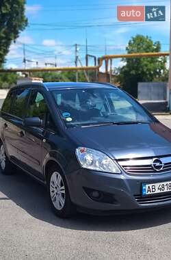 Минивэн Opel Zafira 2008 в Виннице