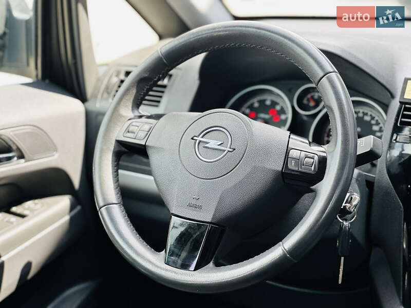 Мінівен Opel Zafira 2011 в Харкові фото 26 Мінівен Opel Zafira 2011 в Харкові