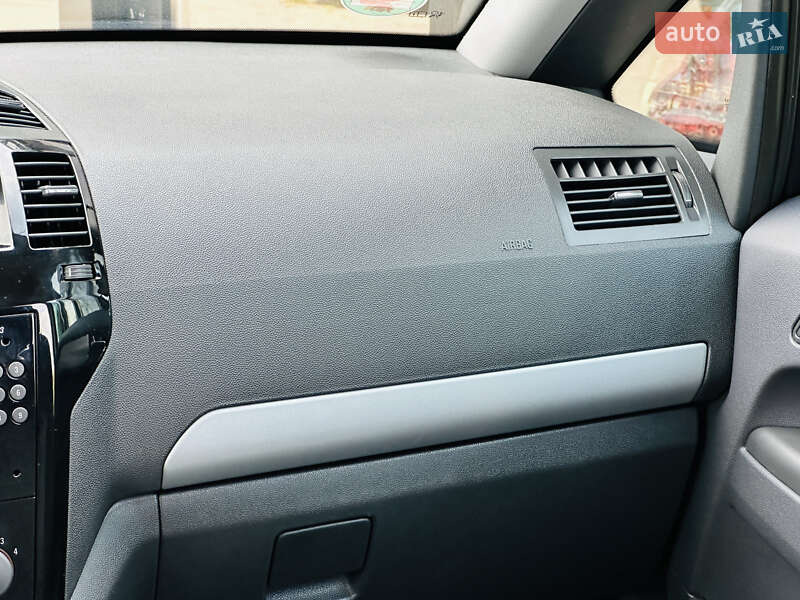 Мінівен Opel Zafira 2011 в Харкові фото 29 Мінівен Opel Zafira 2011 в Харкові
