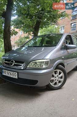 Минивэн Opel Zafira 2005 в Хмельницком