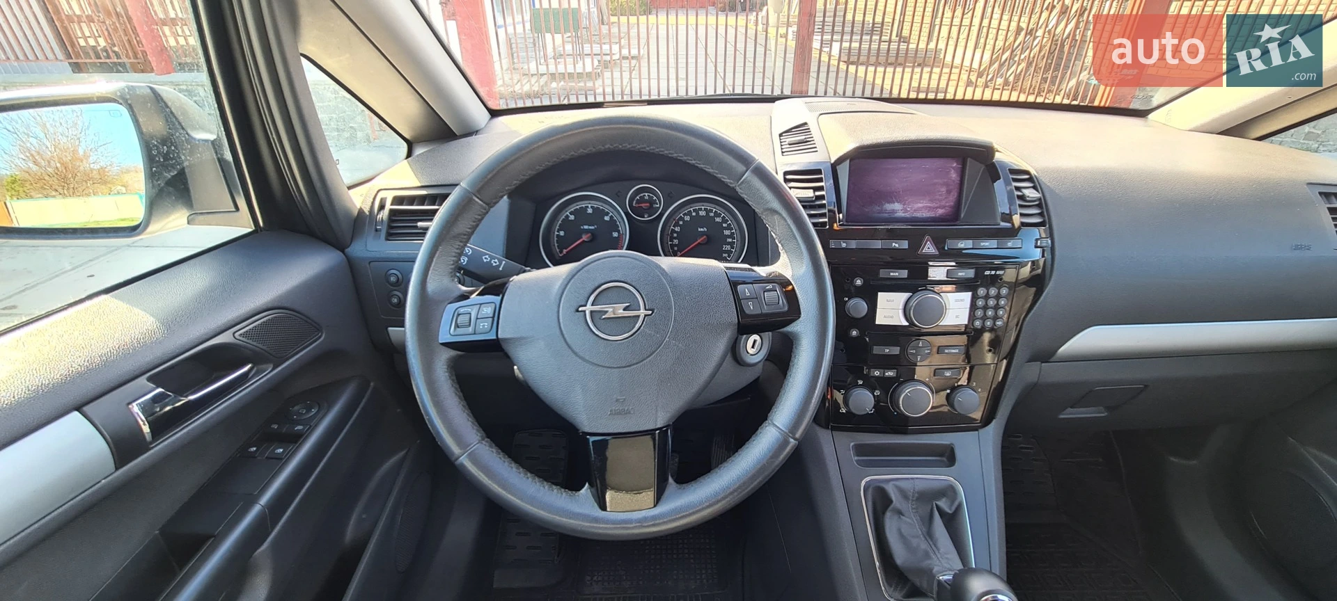 2011 Opel Zafira - мініатюра 26