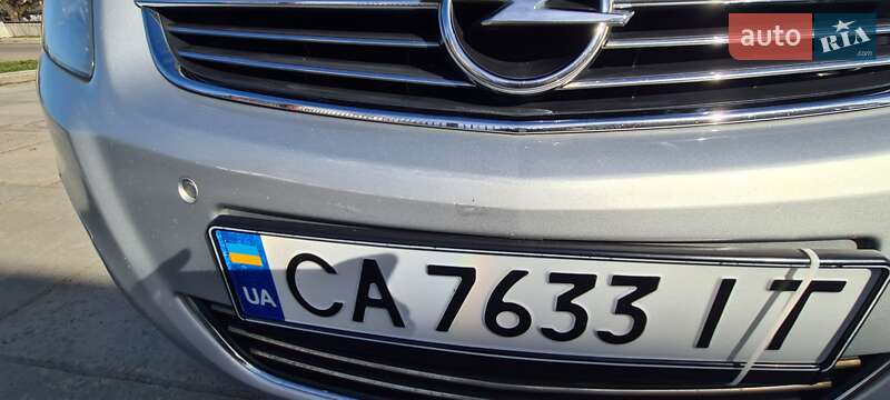 Мінівен Opel Zafira 2011 в Лисянці