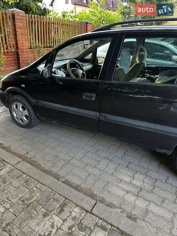 Opel Zafira 2001