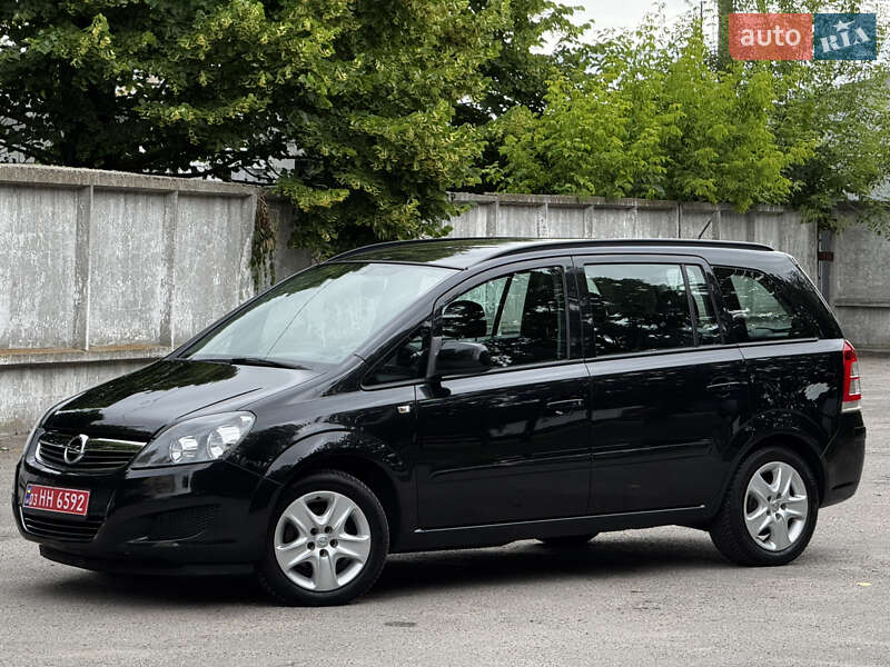 Минивэн Opel Zafira 2014 в Белой Церкви