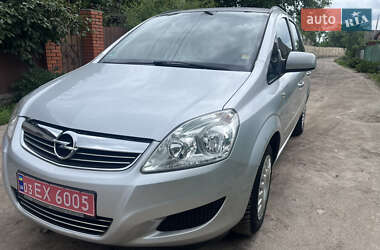 Минивэн Opel Zafira 2009 в 
