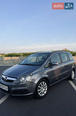Минивэн Opel Zafira 2006 в Ужгороде