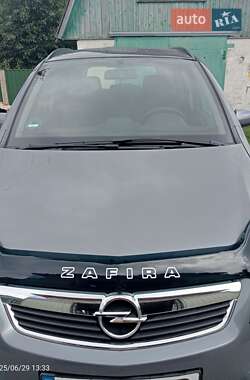 Минивэн Opel Zafira 2007 в Чернигове