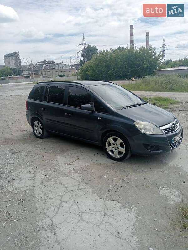Мінівен Opel Zafira 2008 в Здолбуніві